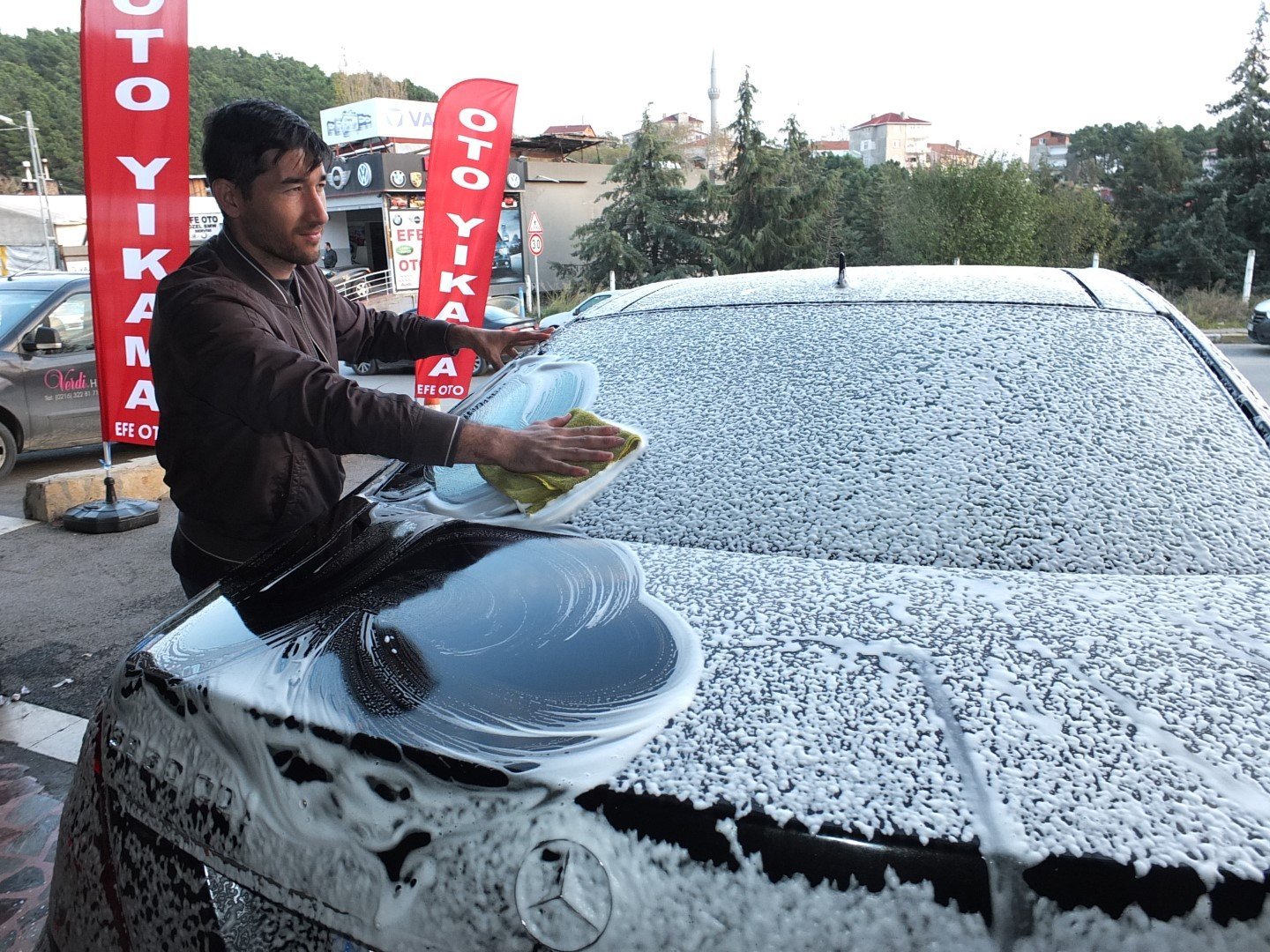 EFE OTO GARAGE Oto Kuaför Oto Yıkama Oto Pasta Cila Oto Boya Koruma Oto