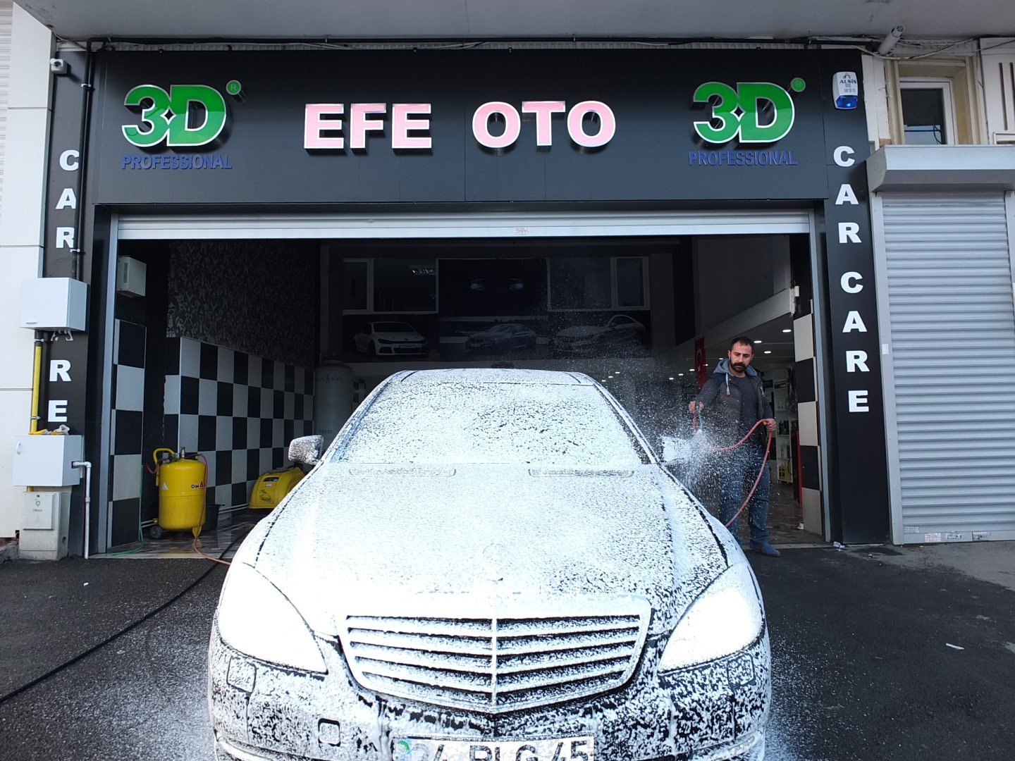 EFE OTO GARAGE Oto Kuaför Oto Yıkama Oto Pasta Cila Oto Boya Koruma Oto